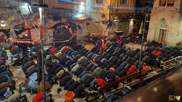 صلاة الفجر العظيم في مسجد النصر بنابلس