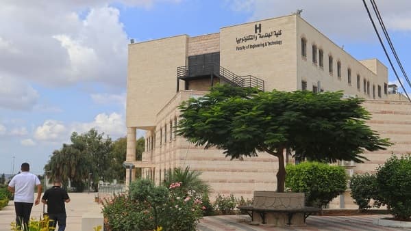 خضوري.. إذا عاد بك الزمن هل تختار تخصص الهندسة؟