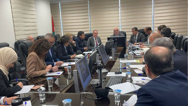 بعثة المانحين لبرنامج تطوير البلديات تشيد بإجراءات الوزارة