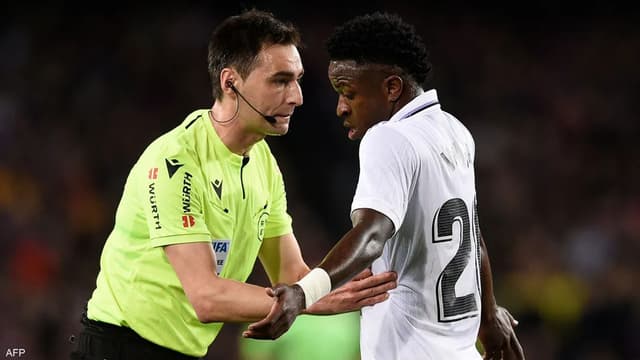 بعد بكاء حكم نهائي كأس إسبانيا.. "بيان ناري" من ريال مدريد